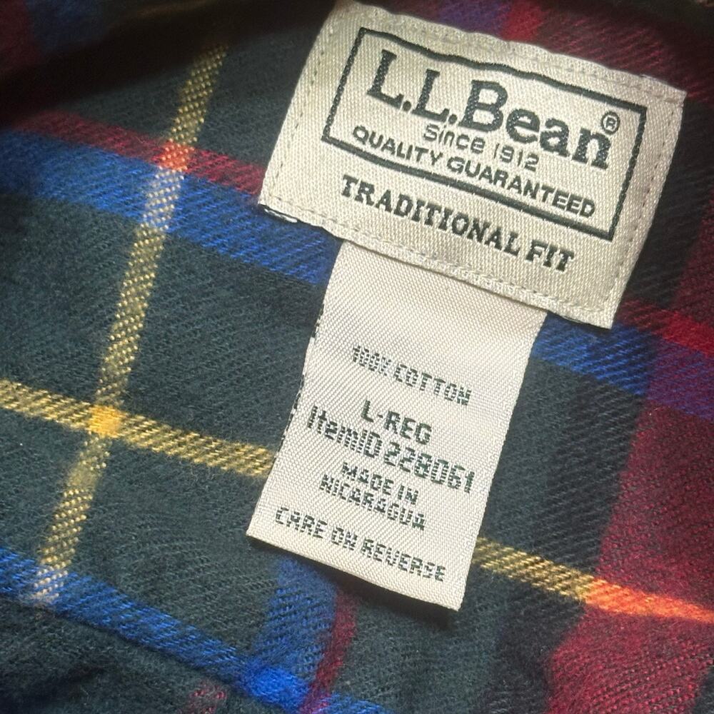 Men's LL Bean 100% Cotton Plaid Flannel Shirt sz L - Picture 8 of 8